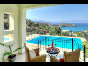 Villa Ares with private pool and a spectacular seaview